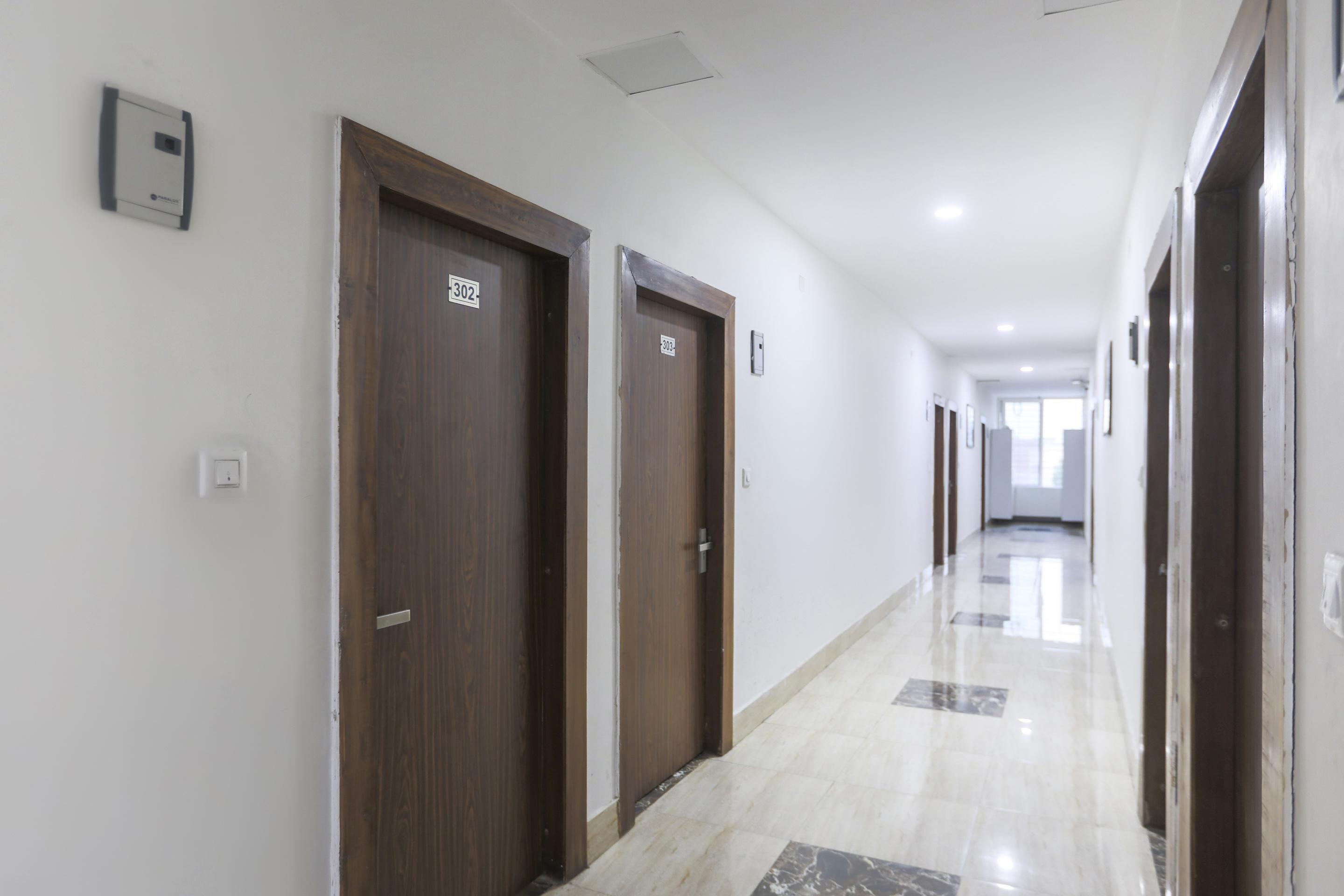 Capital O 13310 Noida Suites Ngoại thất bức ảnh