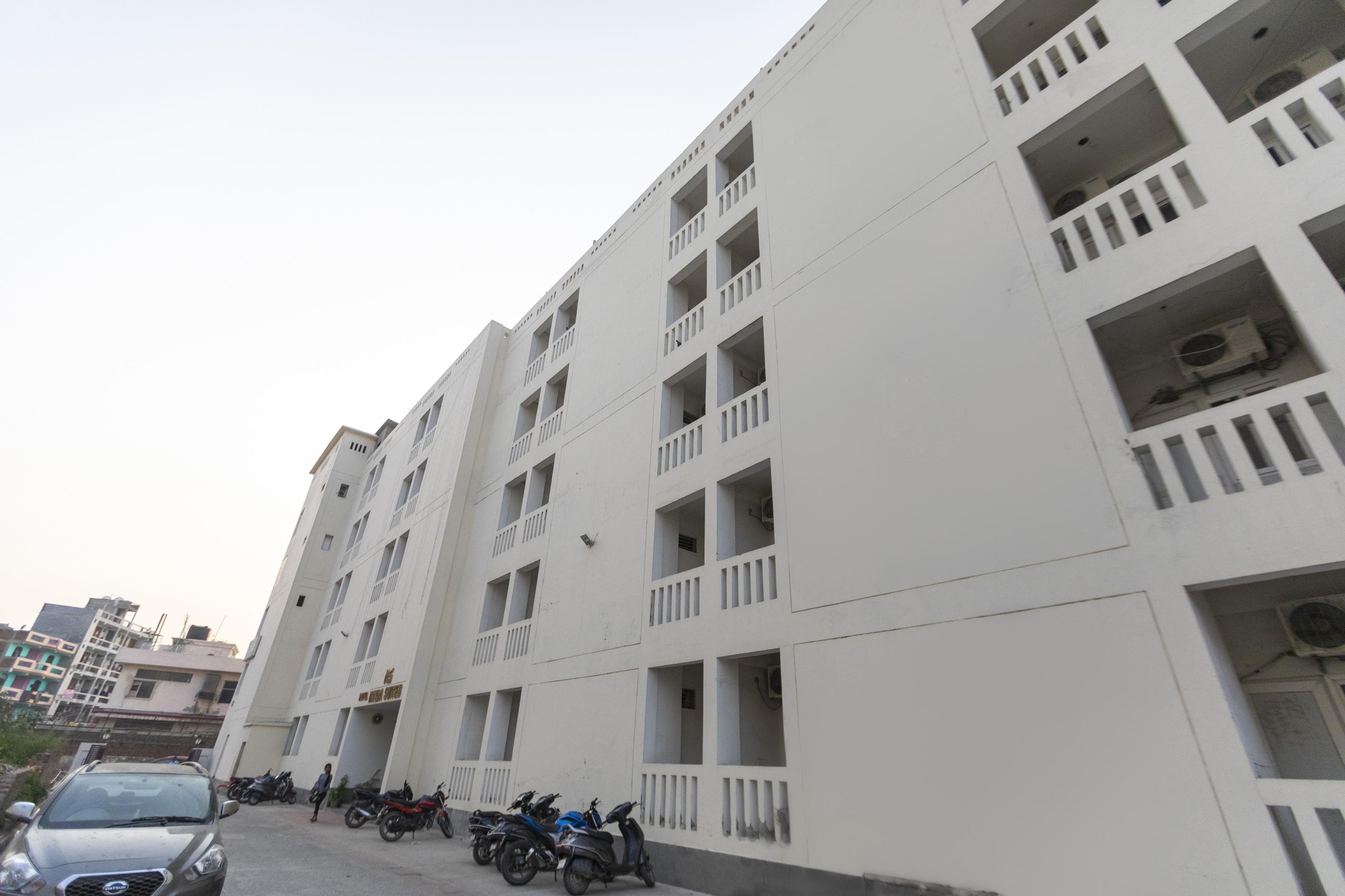 Capital O 13310 Noida Suites Ngoại thất bức ảnh