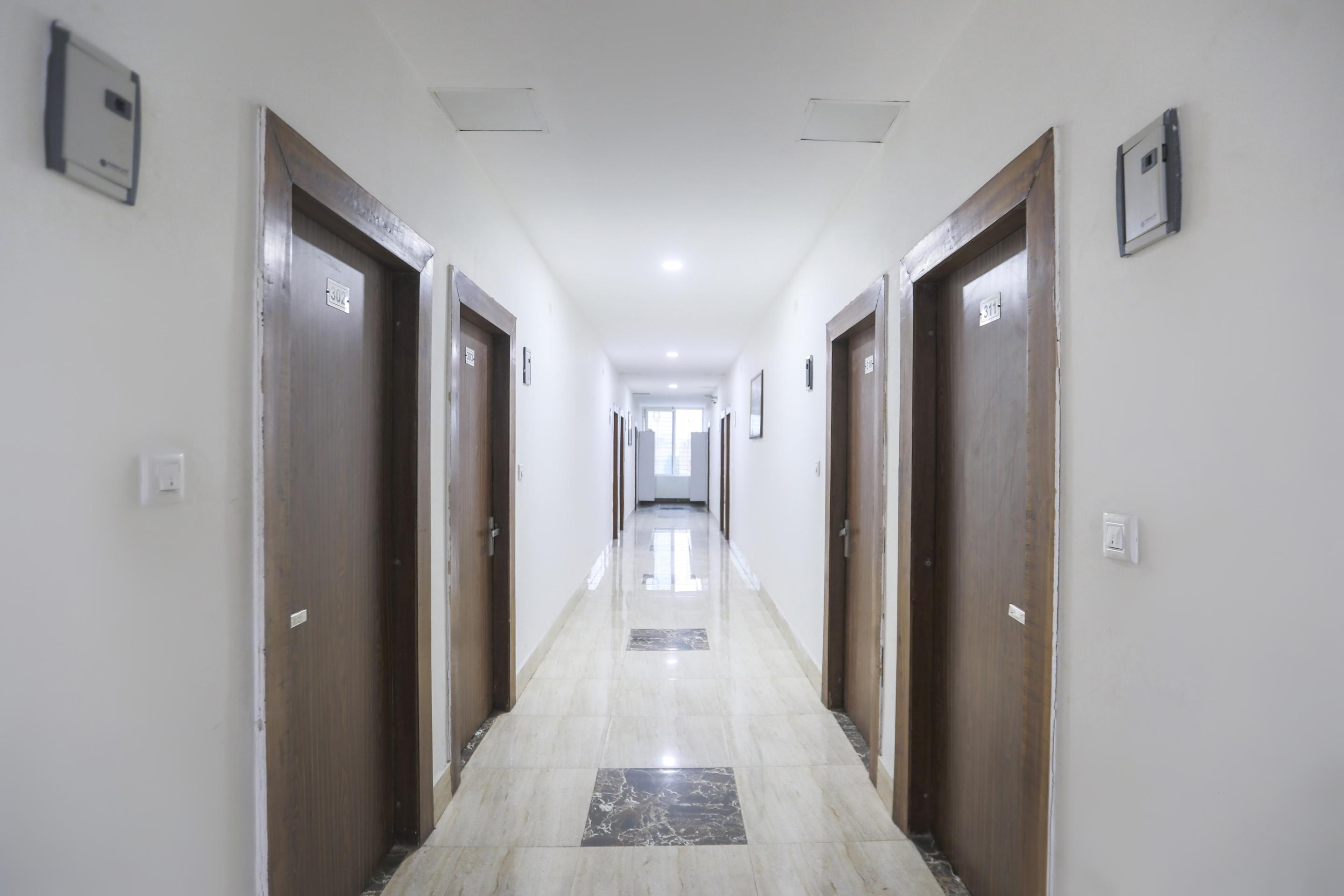 Capital O 13310 Noida Suites Ngoại thất bức ảnh