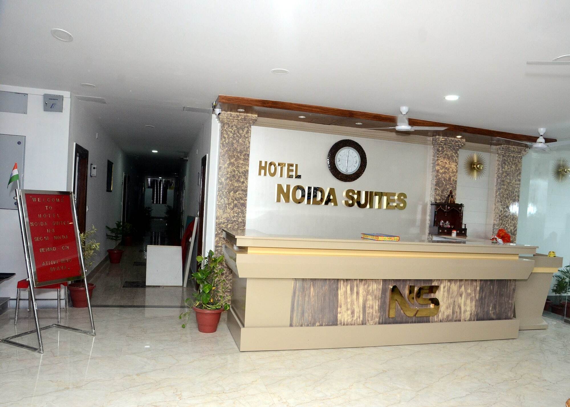 Capital O 13310 Noida Suites Ngoại thất bức ảnh